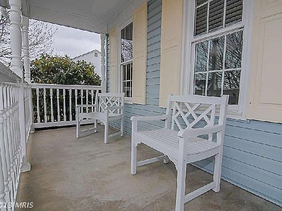 5th image of 2075 Hammond Ave
