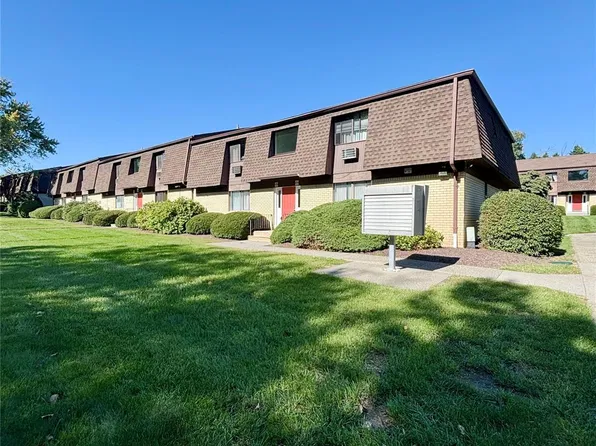 1001 Cherry Hill Drive #1001, Poughkeepsie, NY 12603