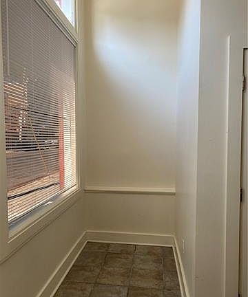 4th image of 340 Verret St