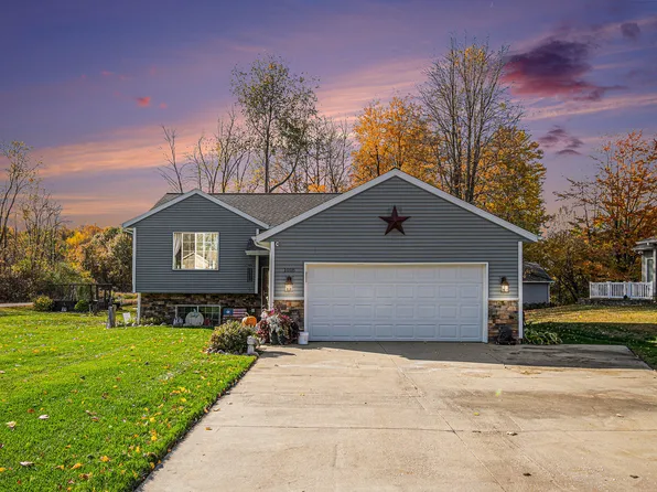 1016 Hidden Ponds Dr, Martin, MI 49070