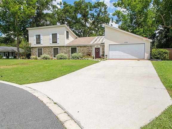 3rd image of 2765 Saratoga Pl