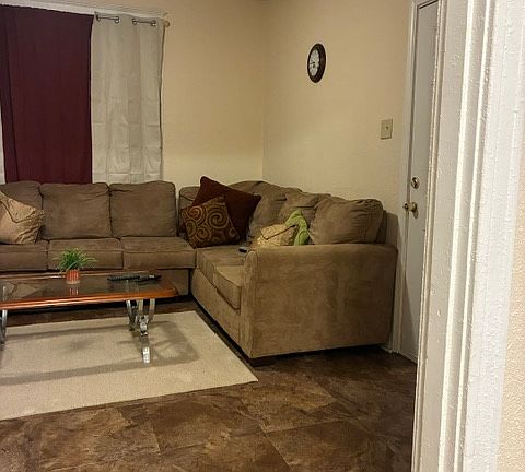 2nd image of 3529 Clarence Ave APT A