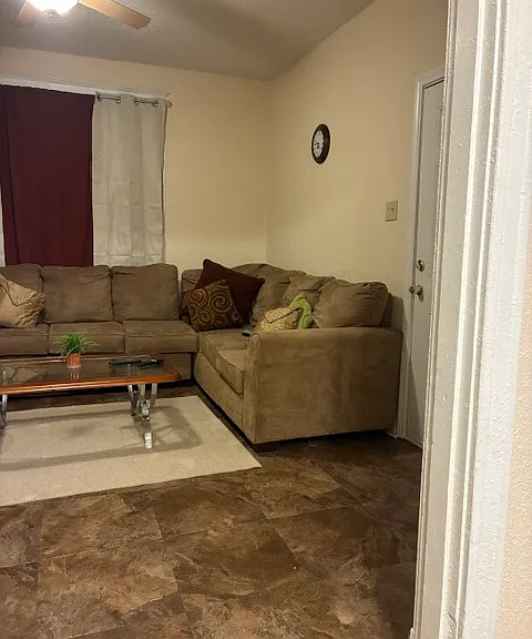 3529 Clarence Ave #A — Photo 2