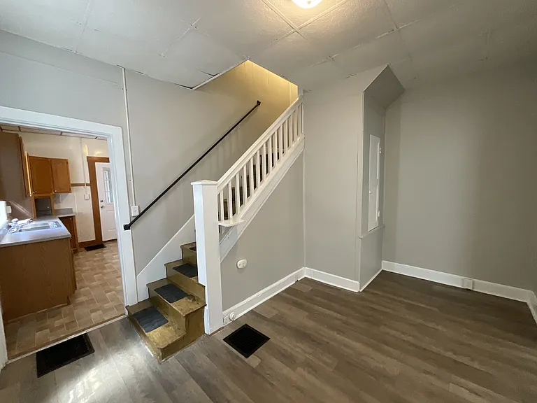 38 Philadelphia Ave — Photo 3