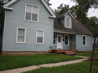 915 State St #1, Lapeer, MI 48446