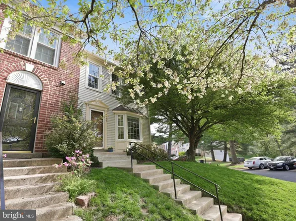 4400 Holly Ave, Fairfax, VA 22030