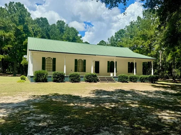 331 Spring Hill Rd, Dothan, AL 36301