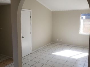602 S Center St, Santa Ana, CA 92703