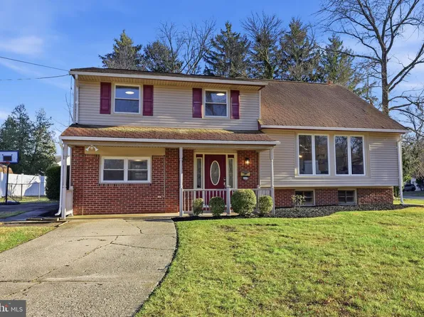 1401 Hillside Dr, Cherry Hill, NJ 08003
