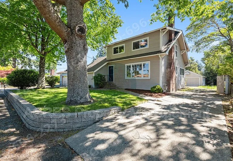 15446 21st Ave SW — Photo 1
