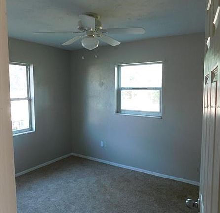 5th image of 807 Avenue N SW
