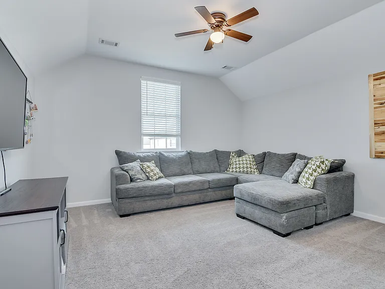 Bedroom 3 - Upper Level