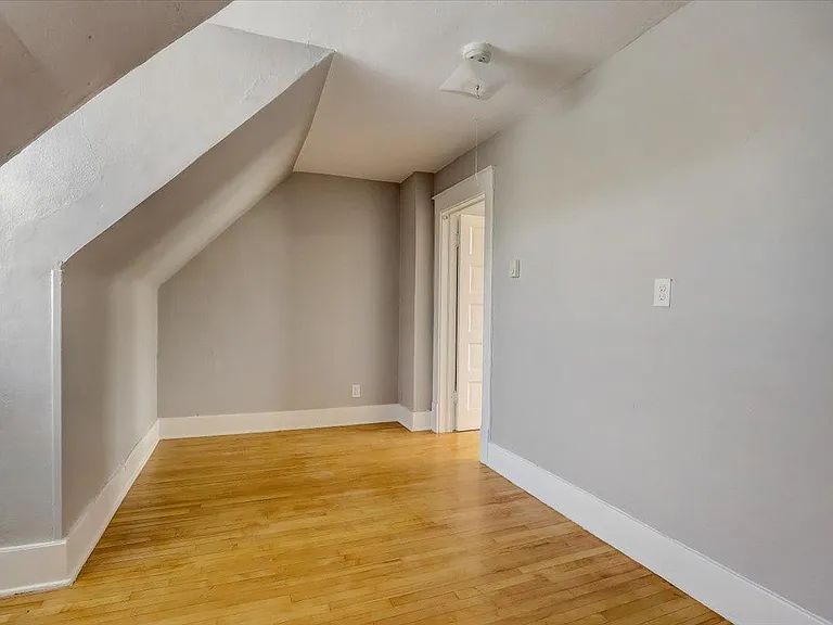 1442 S 73rd St #2 — Photo 15