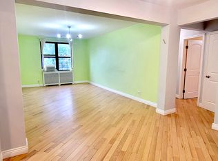 2310 Ocean Pkwy APT 2G, Brooklyn, NY 11223