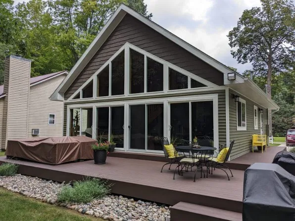 2009 & 2010 Appold Rd, Oscoda, MI 48750