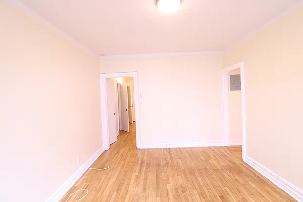 Rented by A&E Real Estate Management | media 2