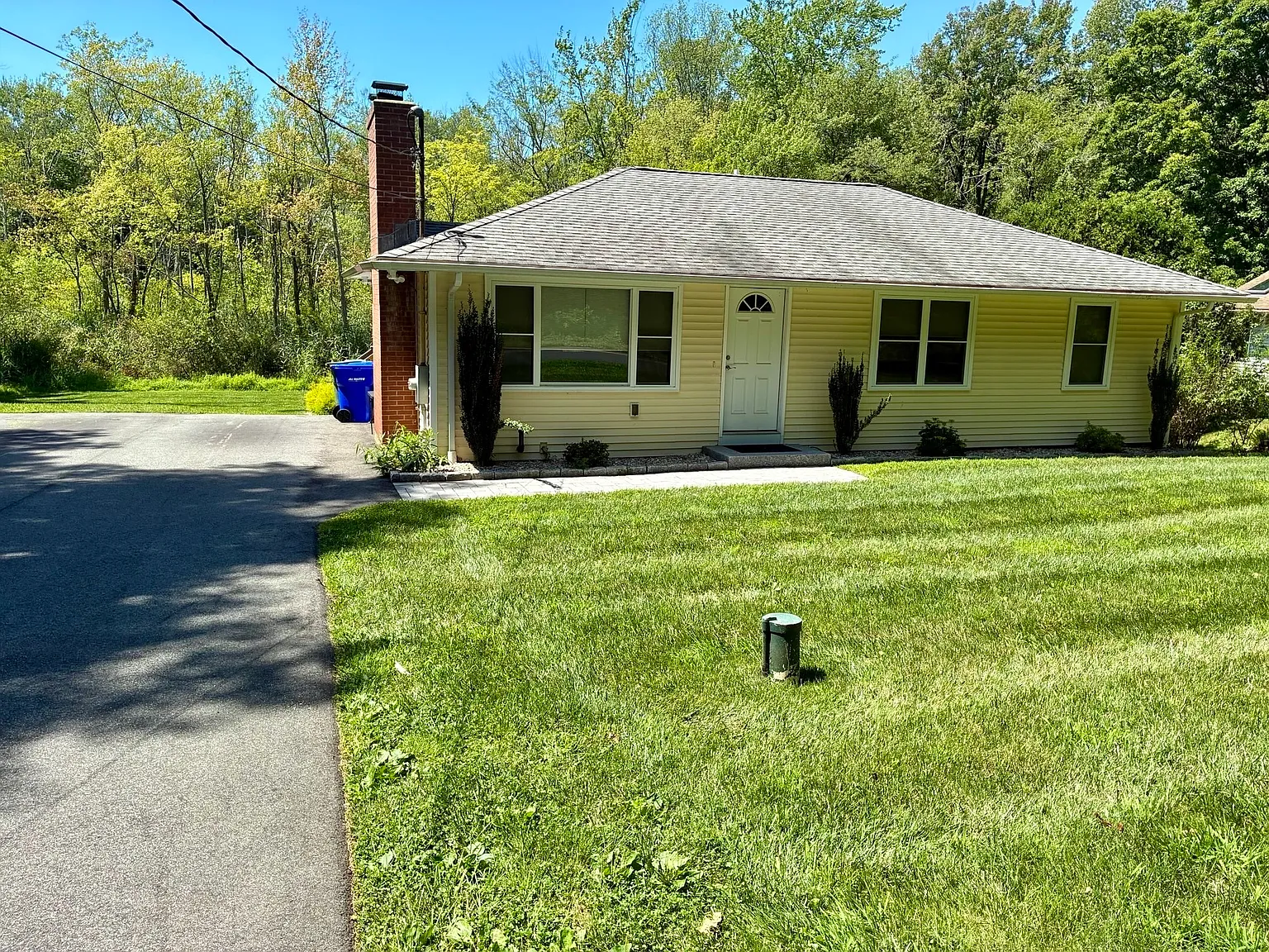 511 Atkins St — Photo 1