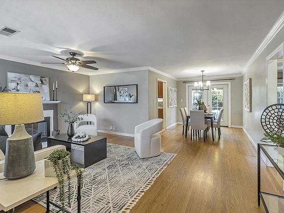 5th image of 1019 Ruby St