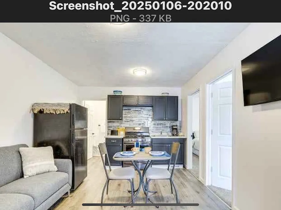 667 W Park Ave #4