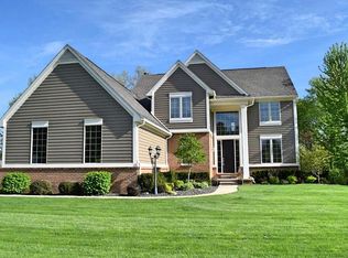 6195 Tyler Woods Trl, White Lake, MI 48383