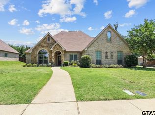 825 Cambridge Bnd, Tyler, TX 75703