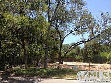 3rd image of 308 Park Hill Dr