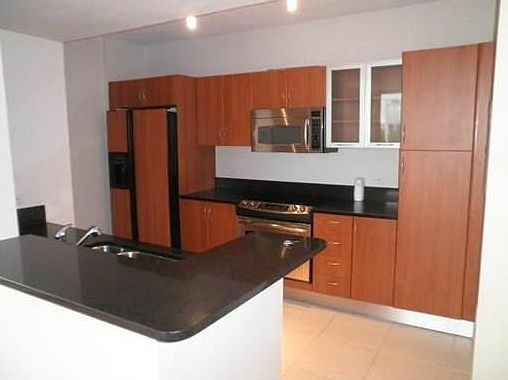 5th image of 2775 NE 187th St APT 301