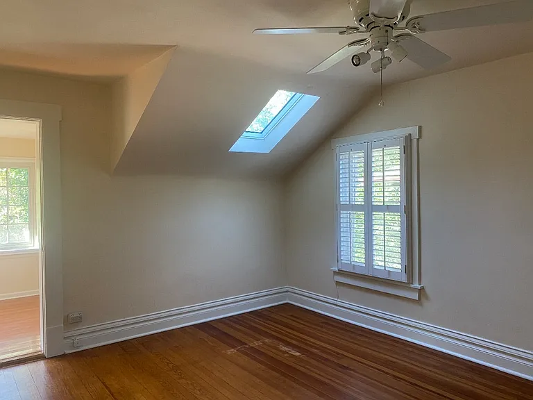 309 E Florida Ave — Photo 11