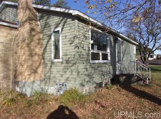6921 M.5 Ln, Escanaba, MI 49829