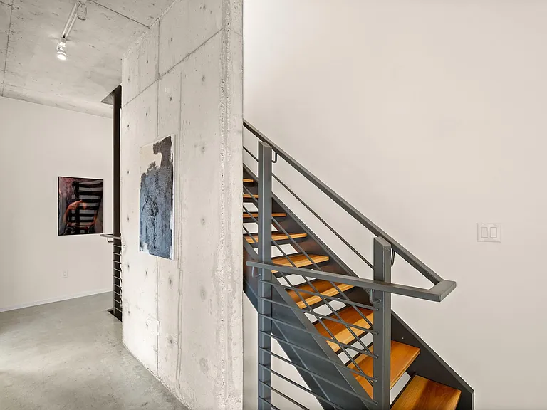 2301 S 5th St #32 — Photo 11