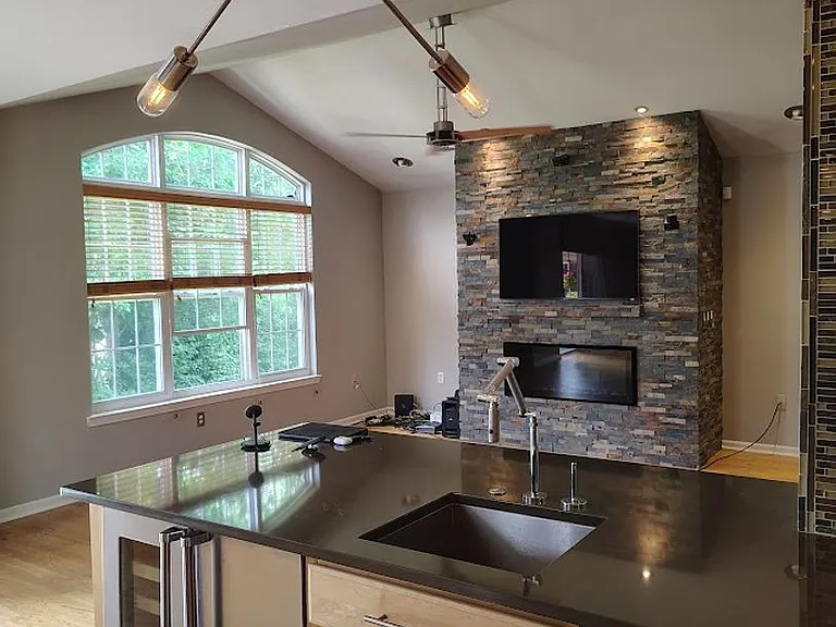4006 Norwich Dr — Photo 3