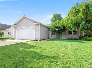 9438 Southwind Dr, Zeeland, MI