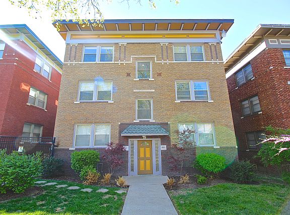 2nd image of 809-811 E 42nd St #2W