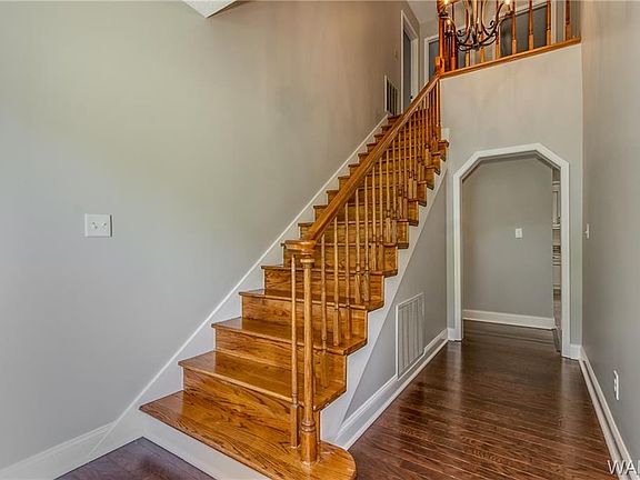 5th image of 12606 Lakeland Country Dr