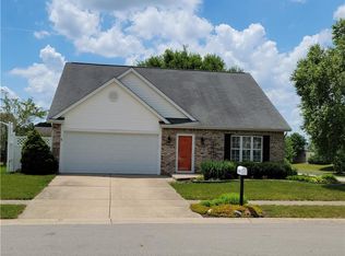 14901 Mia Dr, Carmel, IN 46033