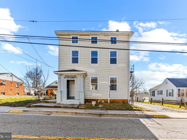 3245 York St, Manchester, MD 21102