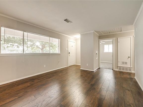3rd image of 1319 Beacon Hill Dr