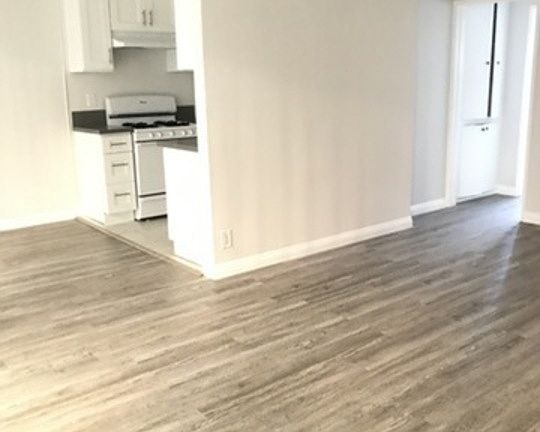 2nd image of 226 S Gale Dr #B