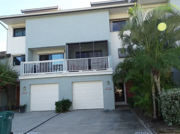 2085 Seawind Ct, Melbourne, FL 32903