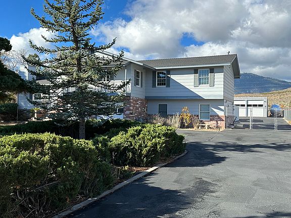 2nd image of 3528 Arcadia Dr