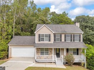 1450 Timber Walk Dr, Loganville, GA 30052