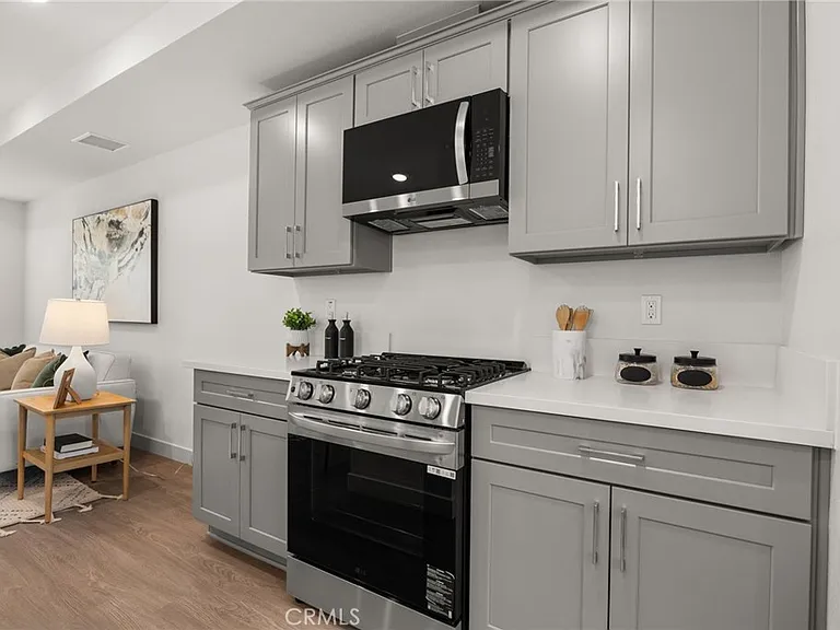 2109 N White Ave #2109A — Photo 18