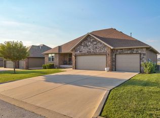 2741 W Fishhook Avenue, Ozark, MO 65721