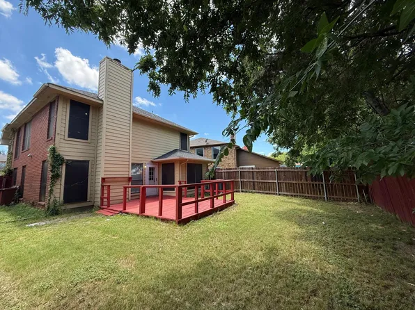 1329 Jasmine Dr, Lewisville, TX 75077