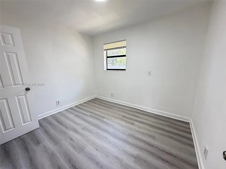 333 NW 2nd Ave #6 — Photo 17
