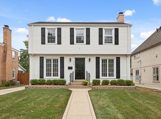 813 Forest Rd, La Grange Park, IL 60526