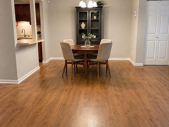 5th image of 10107 Prince Pl Unit 103-9B