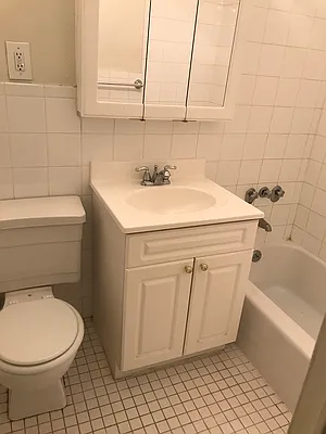 Rented by UES Management | media 6