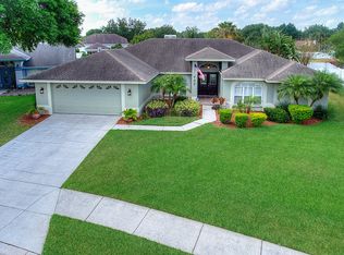 737 Powder Horn Row, Lakeland, FL 33809