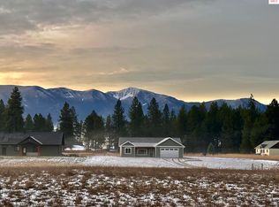 118 Airstrip Rd, Moyie Springs, ID 83845